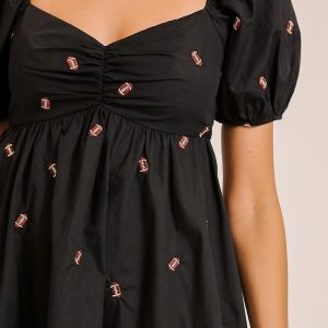 Football Dress: Sporty Women's Gameday Outfit